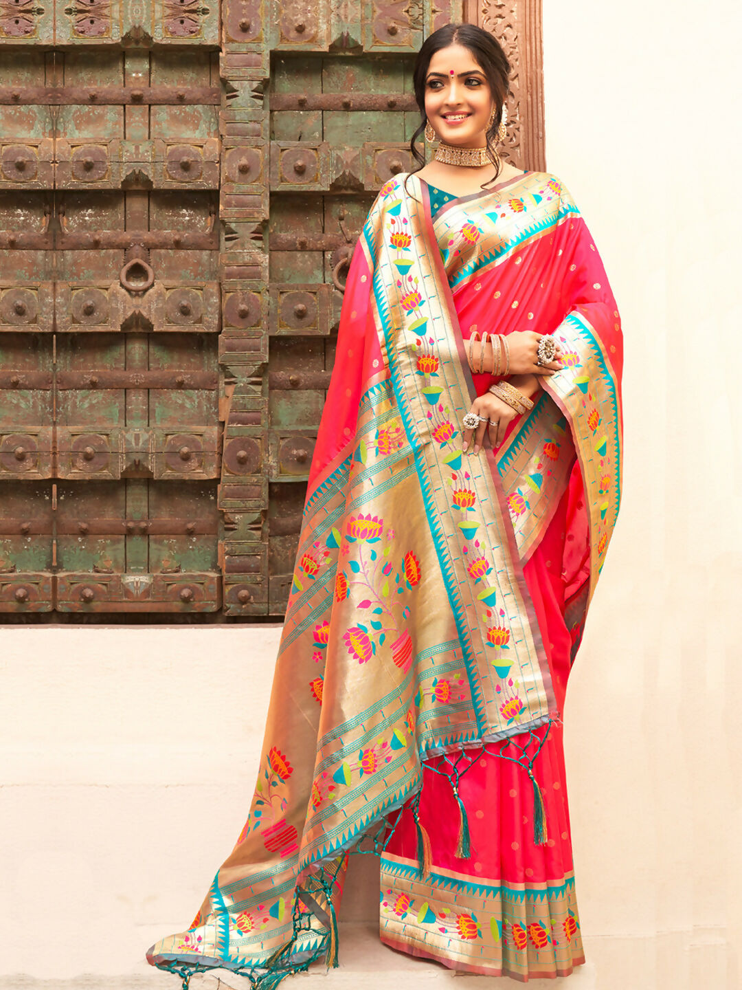 Shree Shyam Fashion Silk Blend Pink Saree | Grocsy