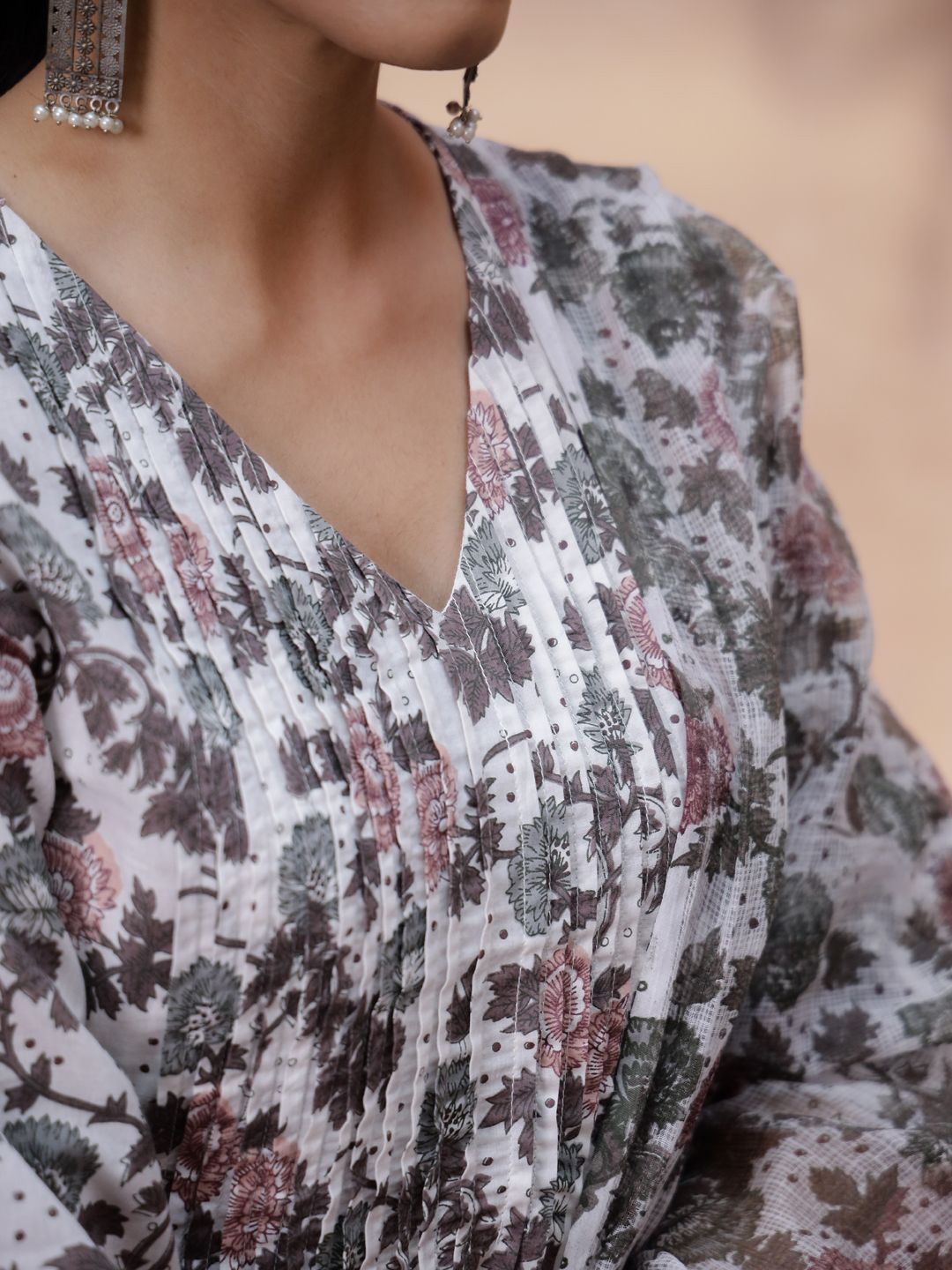 Sangria Off White Floral Printed Pure Cotton Kurta & Trouser With Dupatta | Grocsy