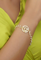 Peryl Women's Green White Gold Tone Kundan Bracelet - Noz2Toz