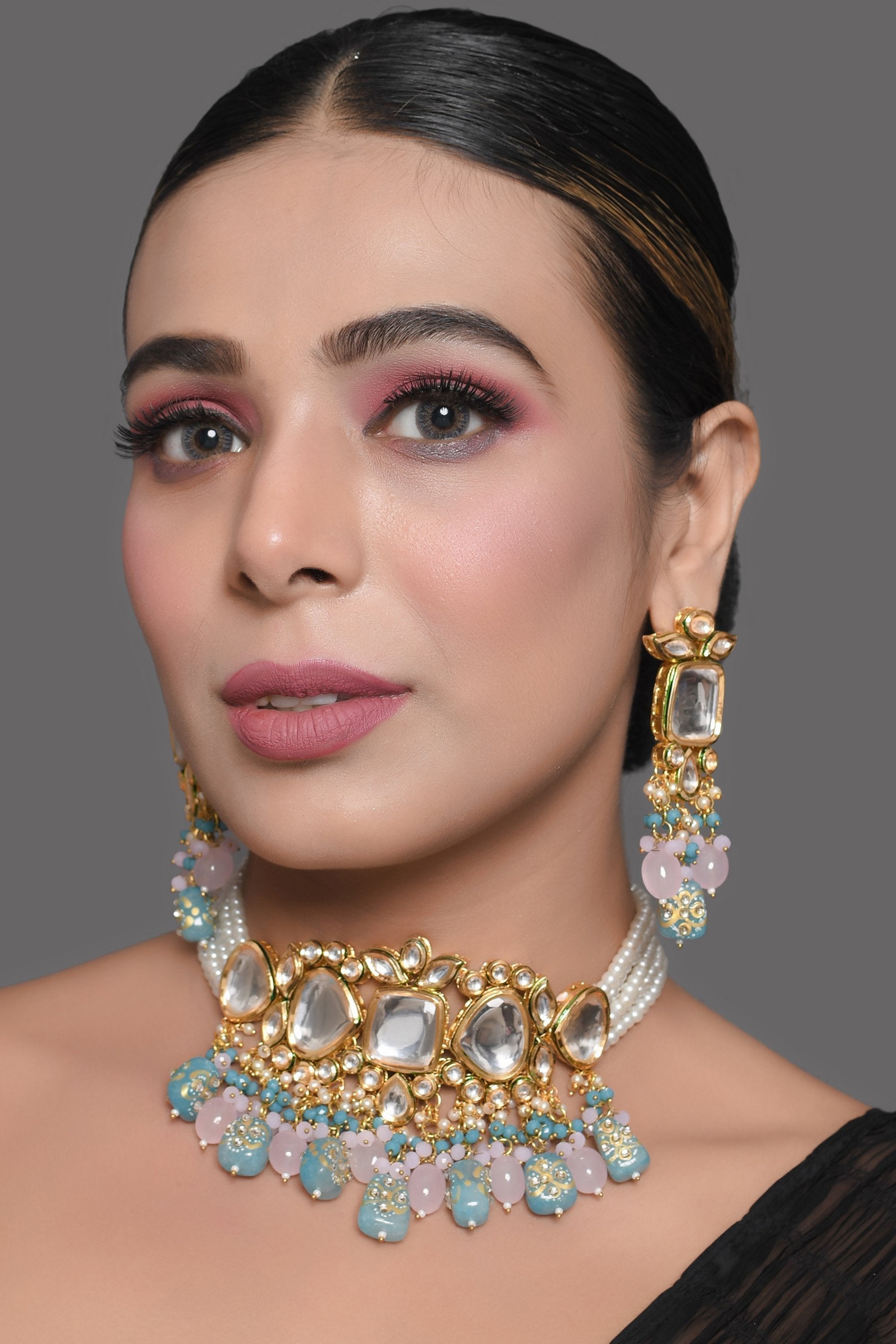 Peryl Women's Pastel Blue And Pink Tanjore Beaded Handcrafted Kundan Necklace With Earrings - Noz2Toz