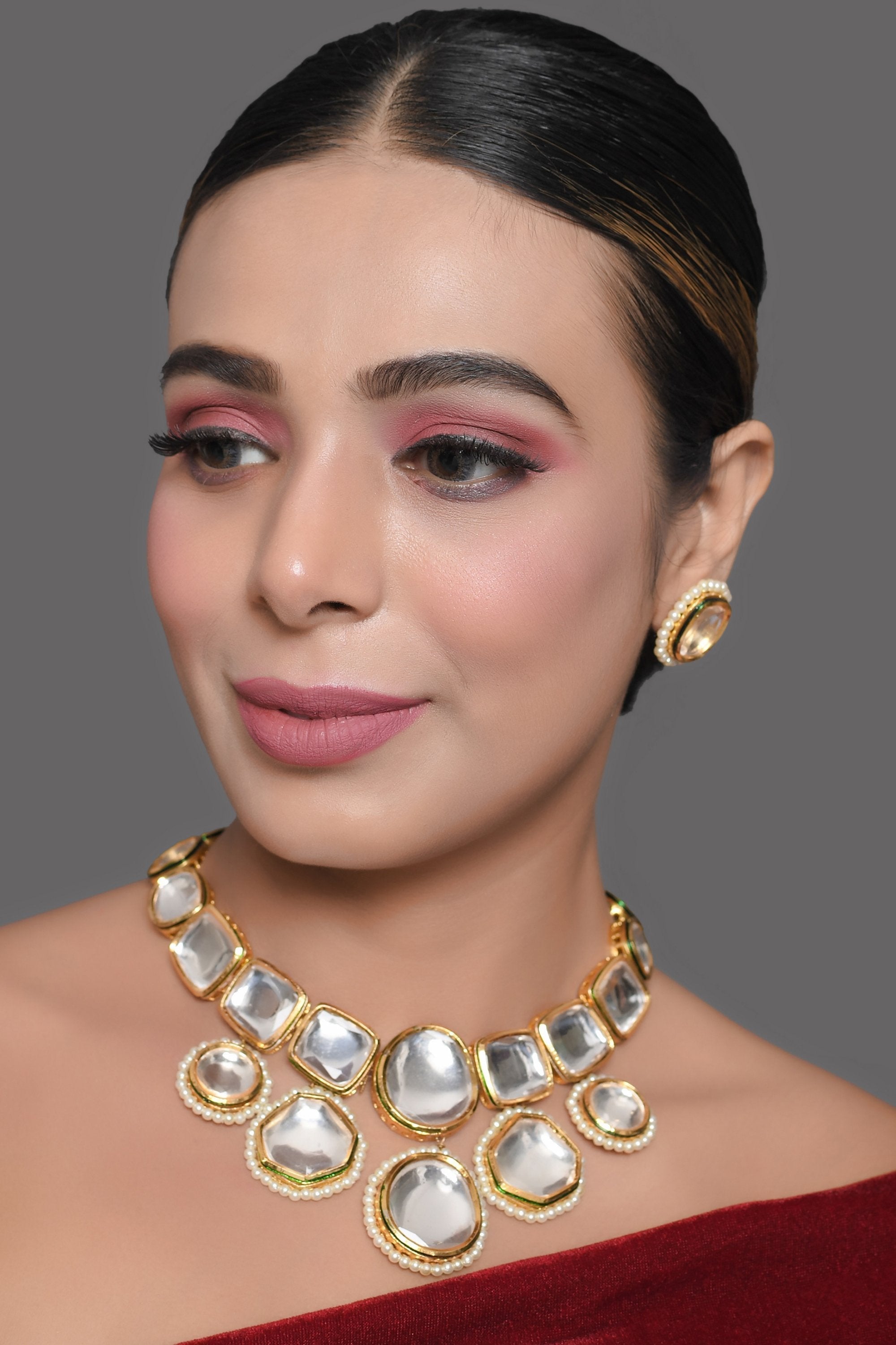 Peryl Women's Kundan Inspired Necklace With Earrings - Swadesiicart