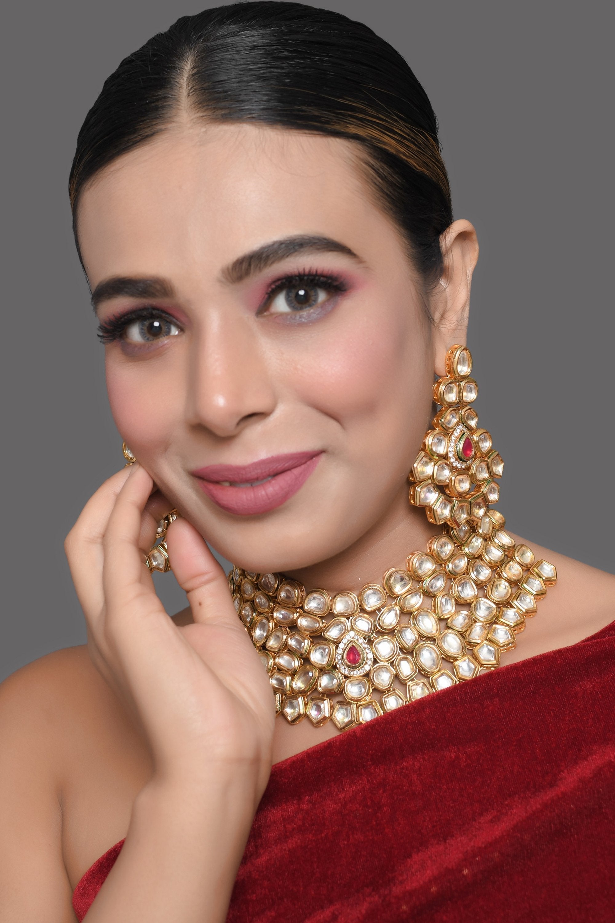 Peryl Women Gold Toned Kundan Necklace With Earrings(2 Pc Set) - Swadesiicart