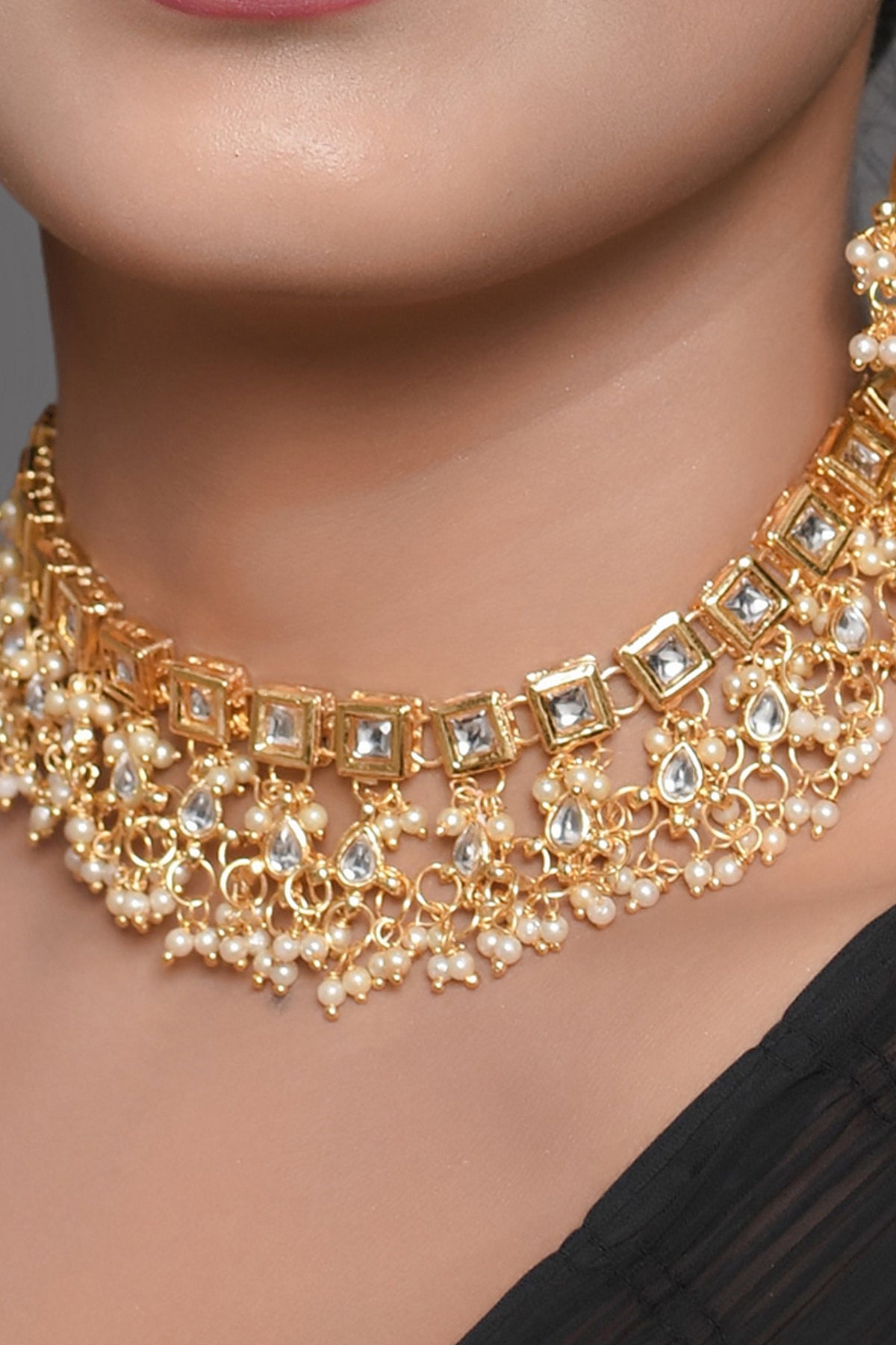 Peryl Women's Gold Tone Kundan Necklace With Earrings - Swadesiicart