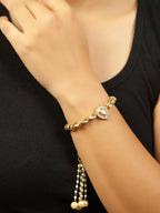 Peryl Women's Handcrafted Gold Kundan Bracelet With Pearls - Swadesiicart