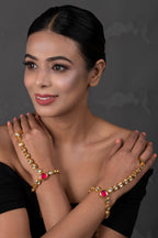 Peryl Women's Red Gold Toned Royal Kundan Hathphool - Swadesiicart