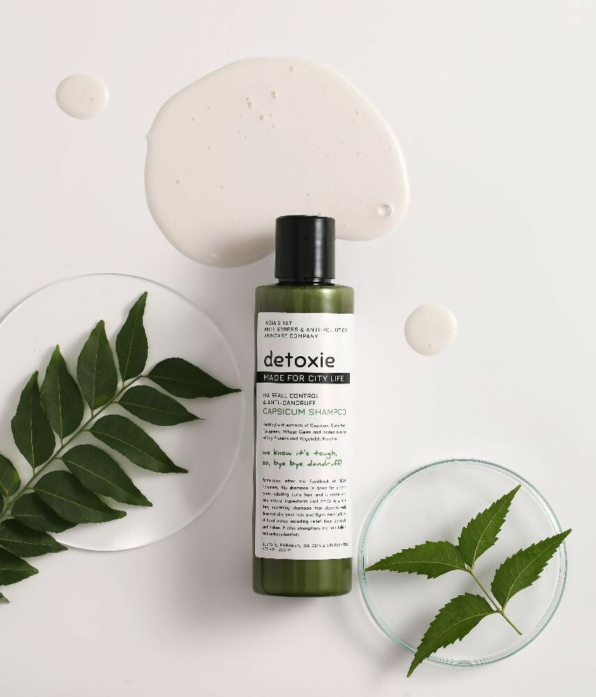 Detoxie Anti-Dandruff & Flake Relief Capsicum Shampoo | Grocsy