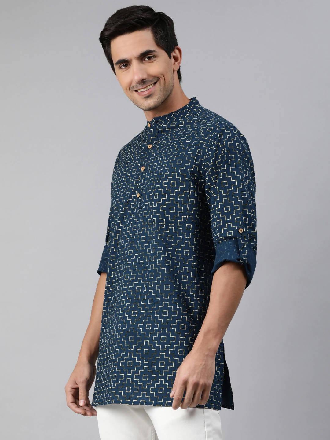 Janasya Men Navy Blue & Yellow Geometric Printed Kurta | Grocsy