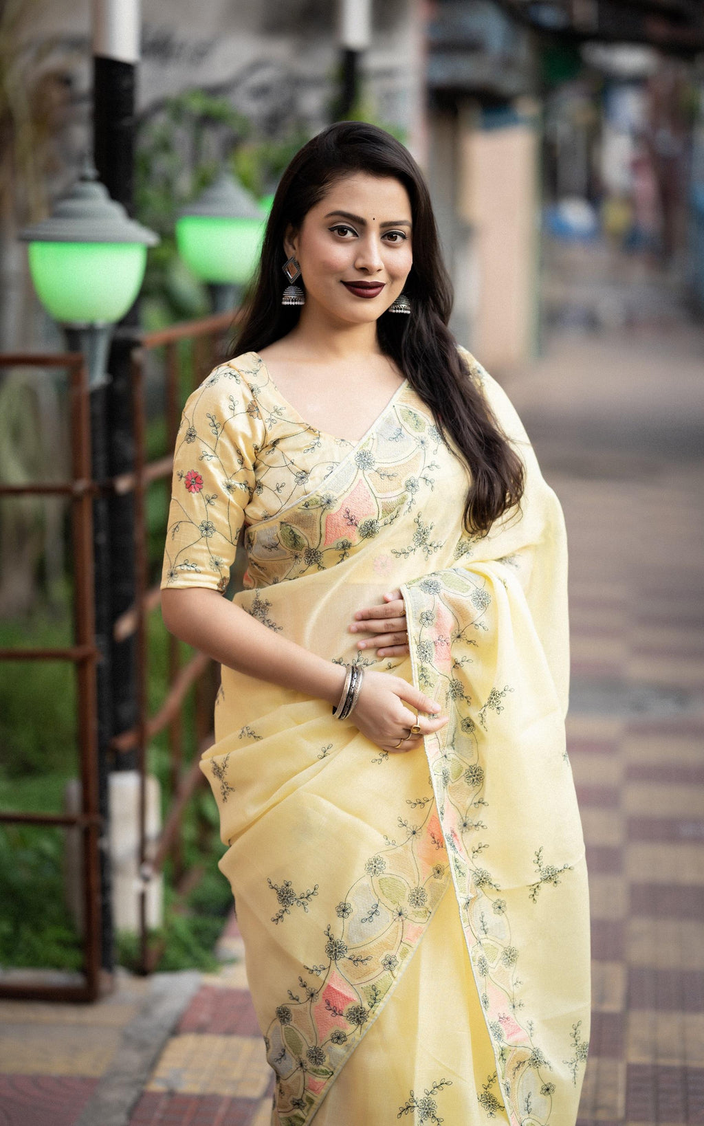 Yellow Pure Linen Ethnic Motifs Saree with Unstitched Blouse - A2M | Grocsy