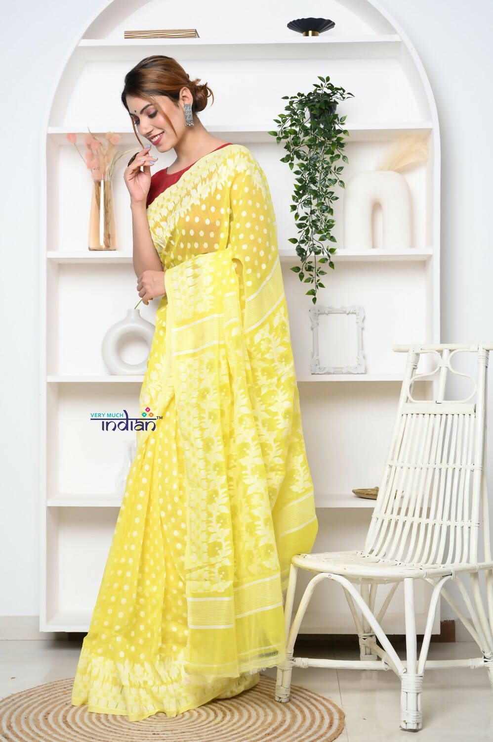 Very Much Indian Jamdhani Cotton Saree With Polka Dot Pallu - Lime Yellow | Grocsy