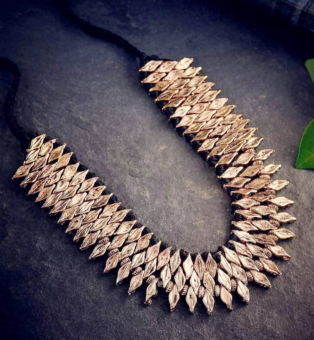 Bling Accessories Shell Metal Casting Weaved Necklace In Thread | Grocsy