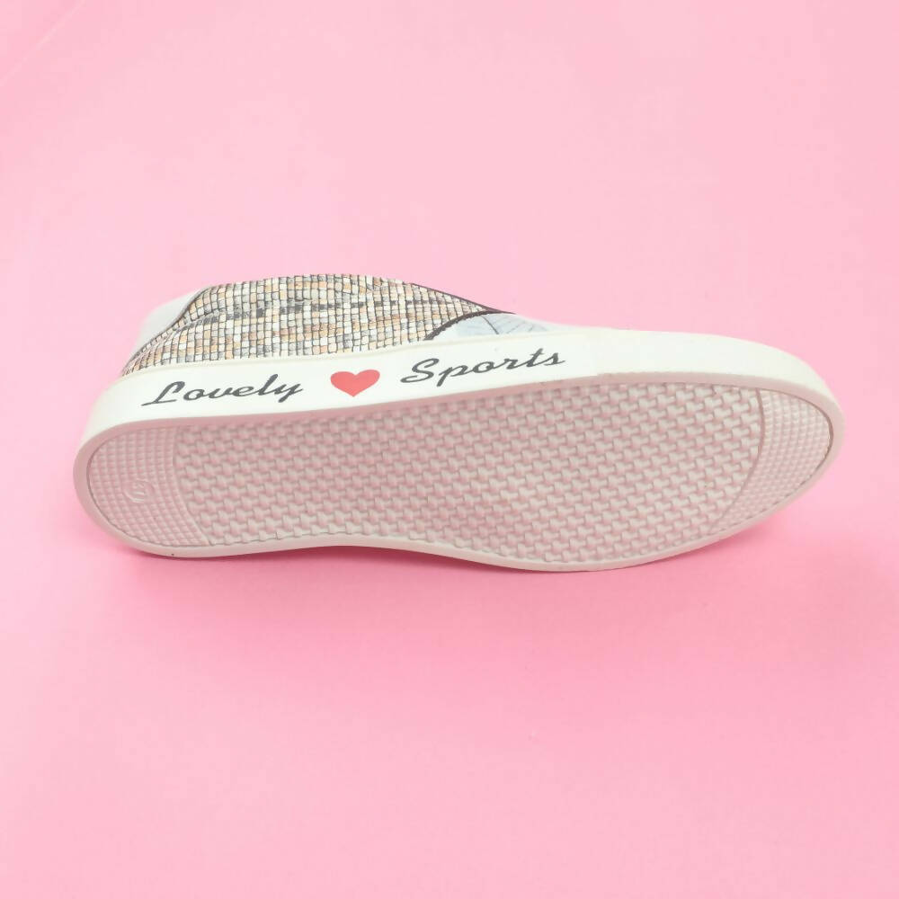 Tiny Bugs Girls Leaf Printed Slip Ons Sneakers - White | Grocsy