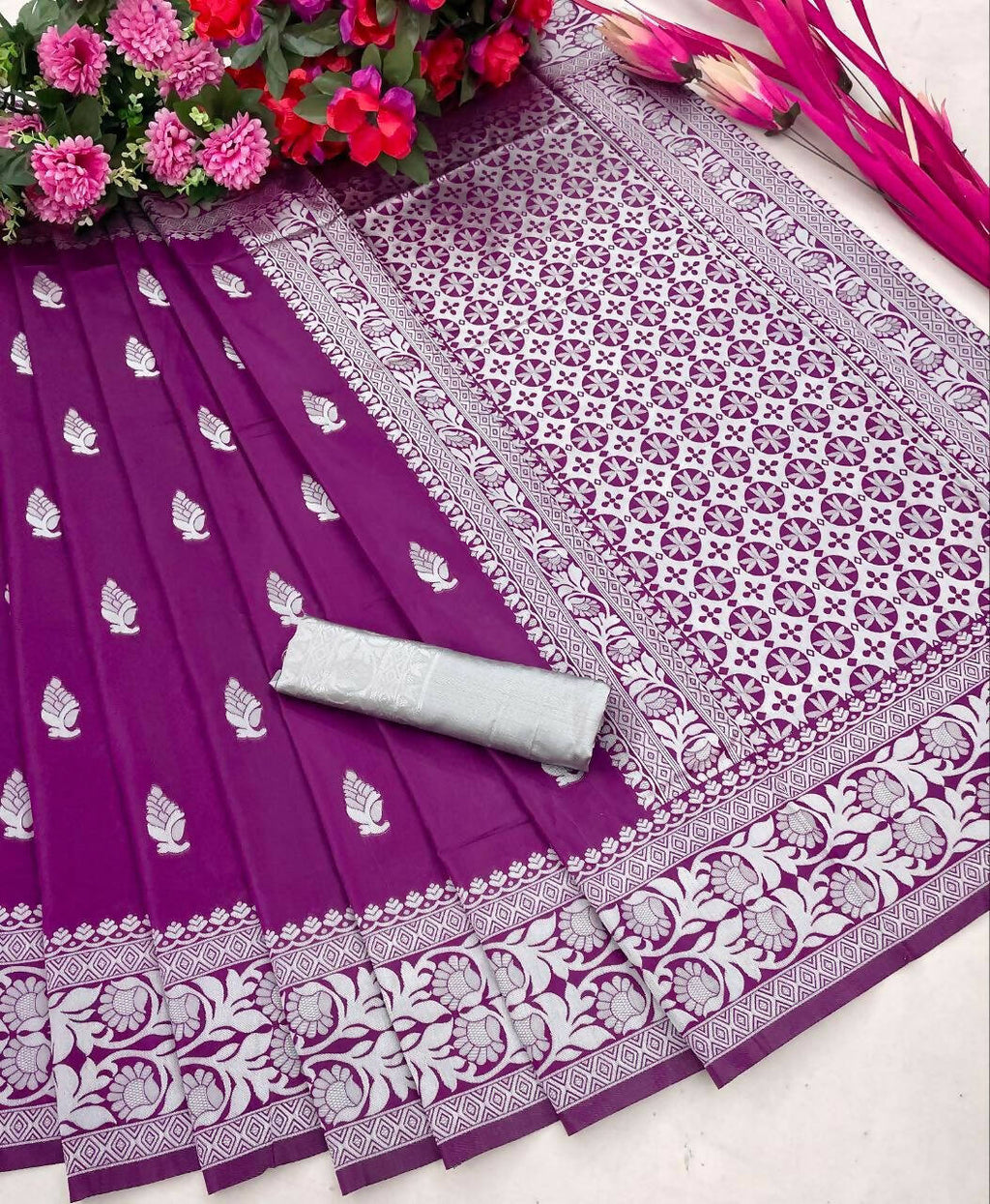 DEIANA'S Beautiful Designer Golden zari Soft Lichi Silk Saree - Majenta | Grocsy