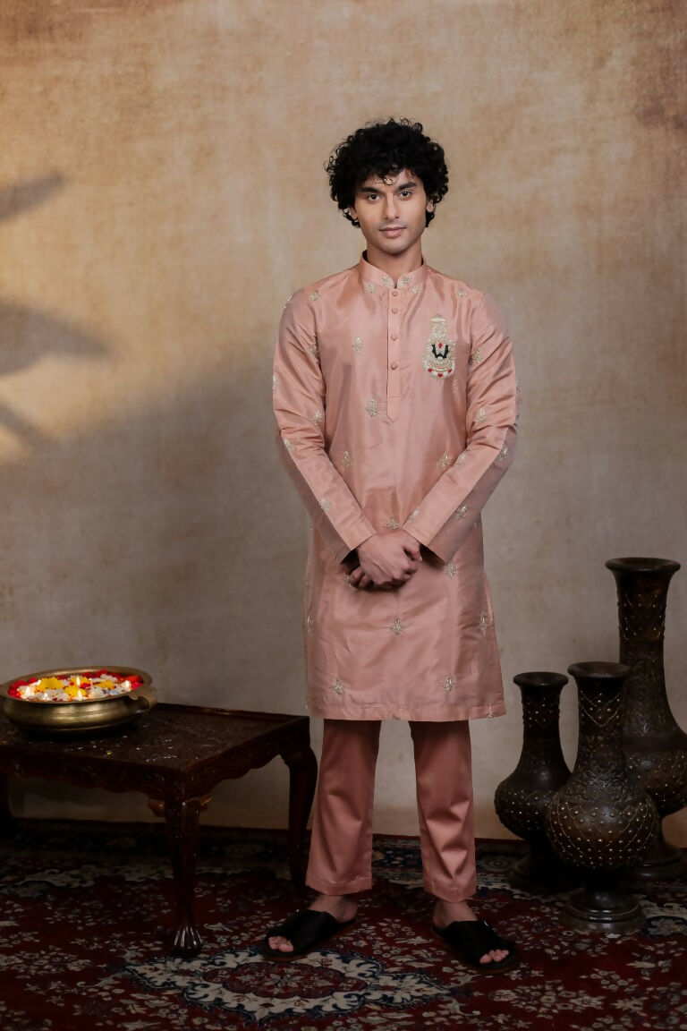 Semi Pattu Copper Balaji Ratna Pattu Set By Hilo Design | Grocsy