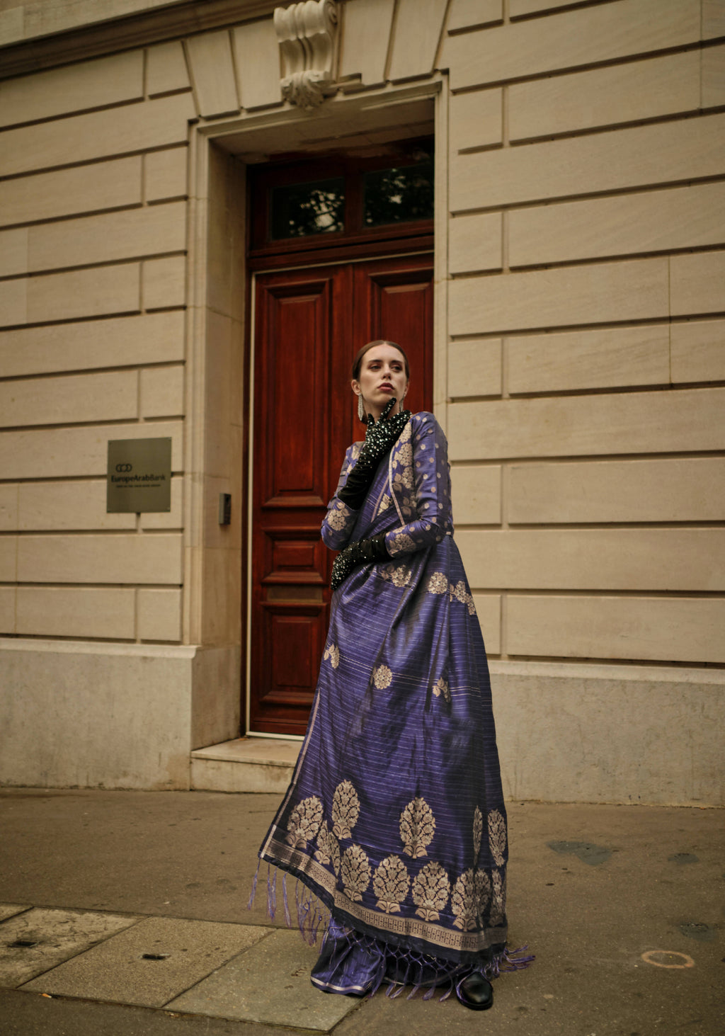Navy Blue Weavead Thread & Zari Work, Handloom Weaving Banarasi Satin Silk Saree - Rajtex Kronicle Silk | Grocsy