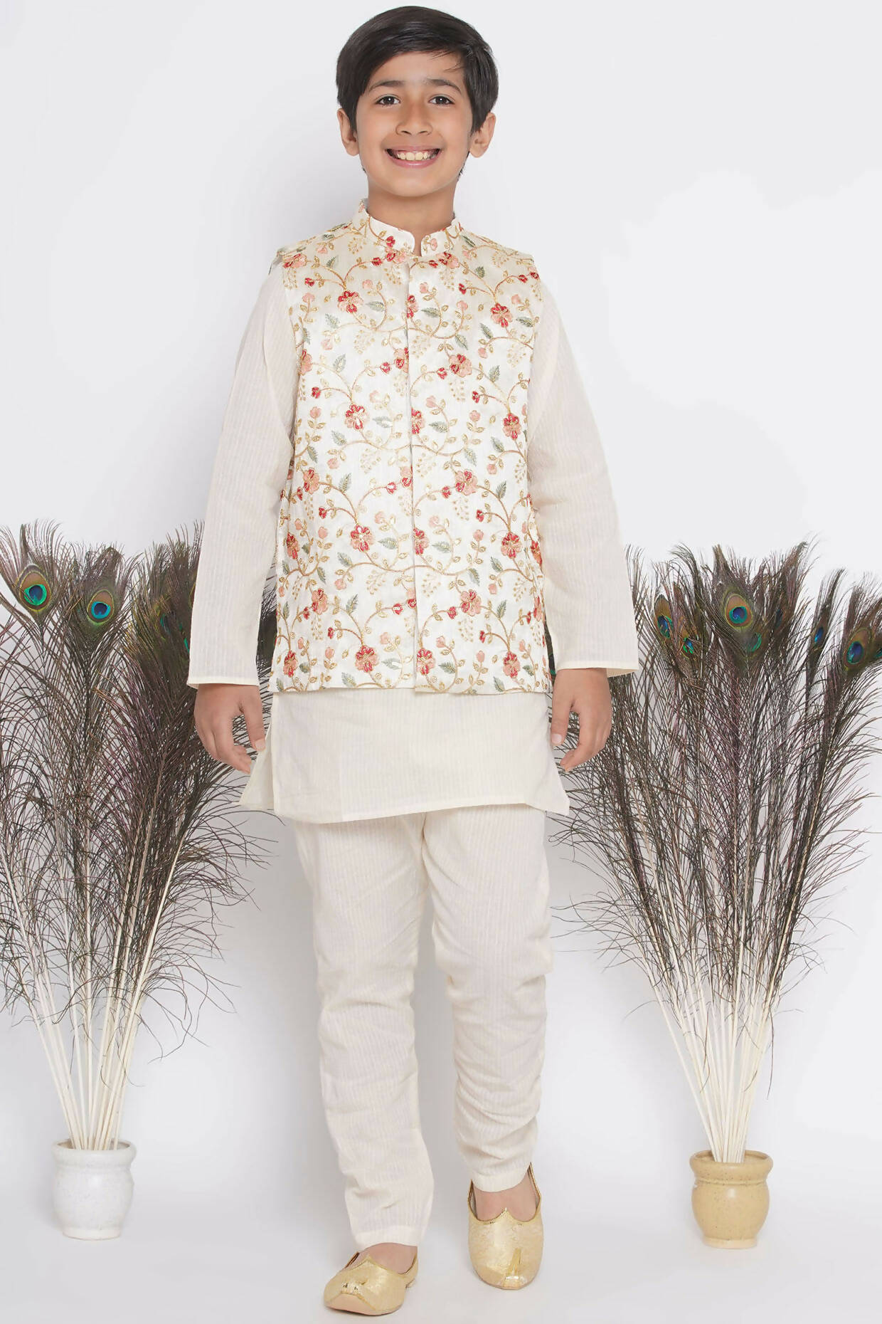 Little Bansi Banarsi Floral Embroidery Jacket with Cotton Kantha kurta and Kantha Pyjama - Cream | Grocsy