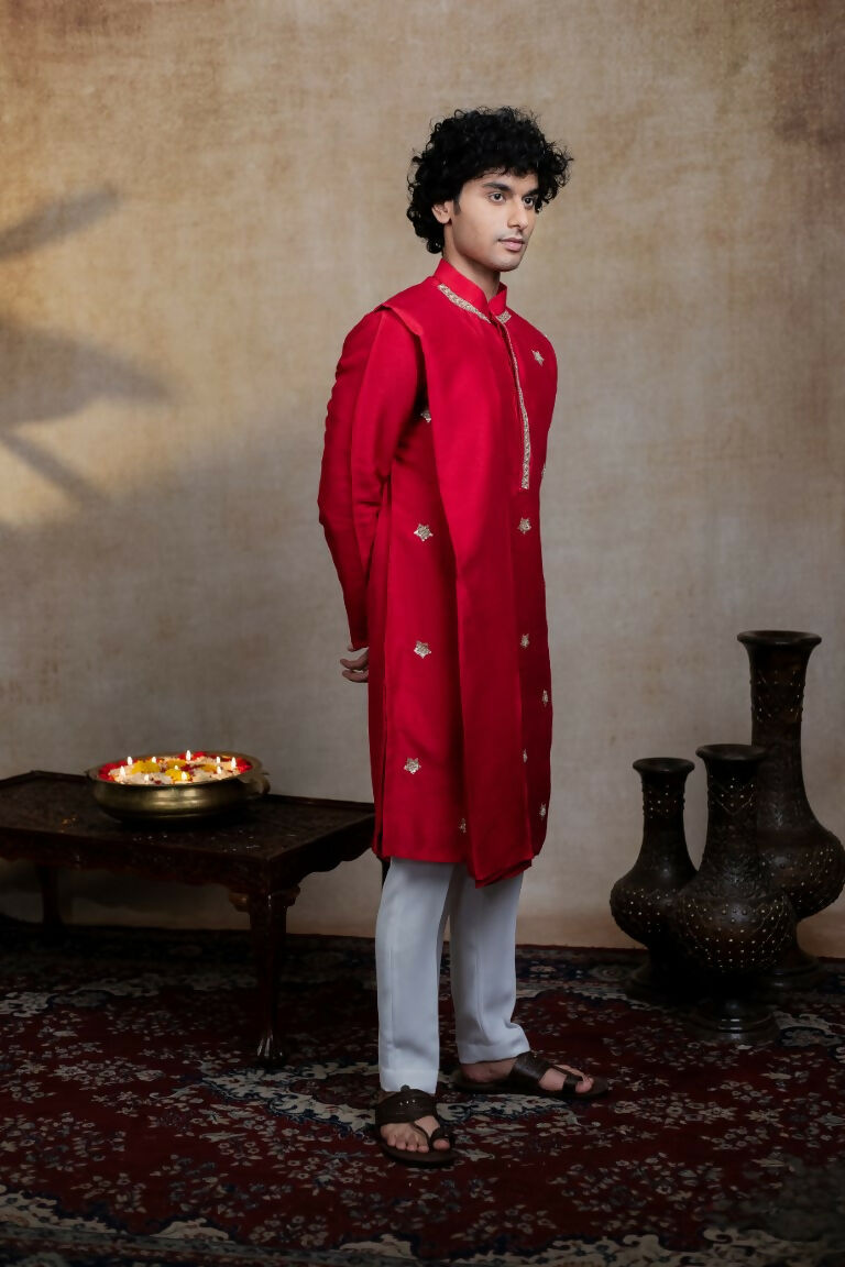Falling Raw Silk Red Kumkuma Kurta Set By Hilo Design | Grocsy