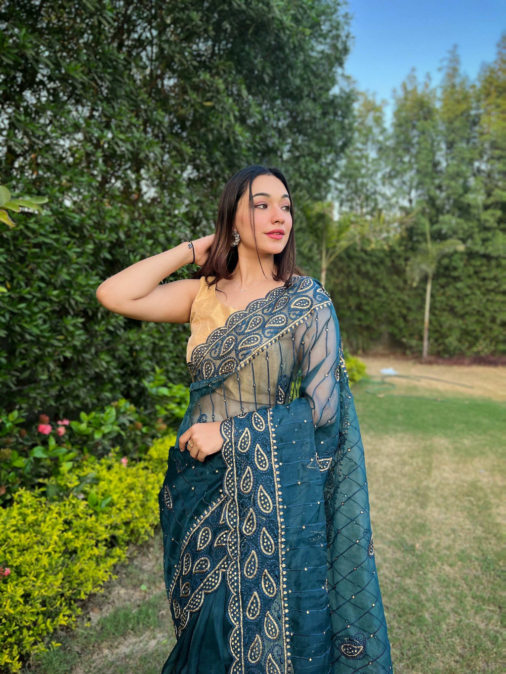 Vamsee Aaisa Blue Organza Saree | Grocsy