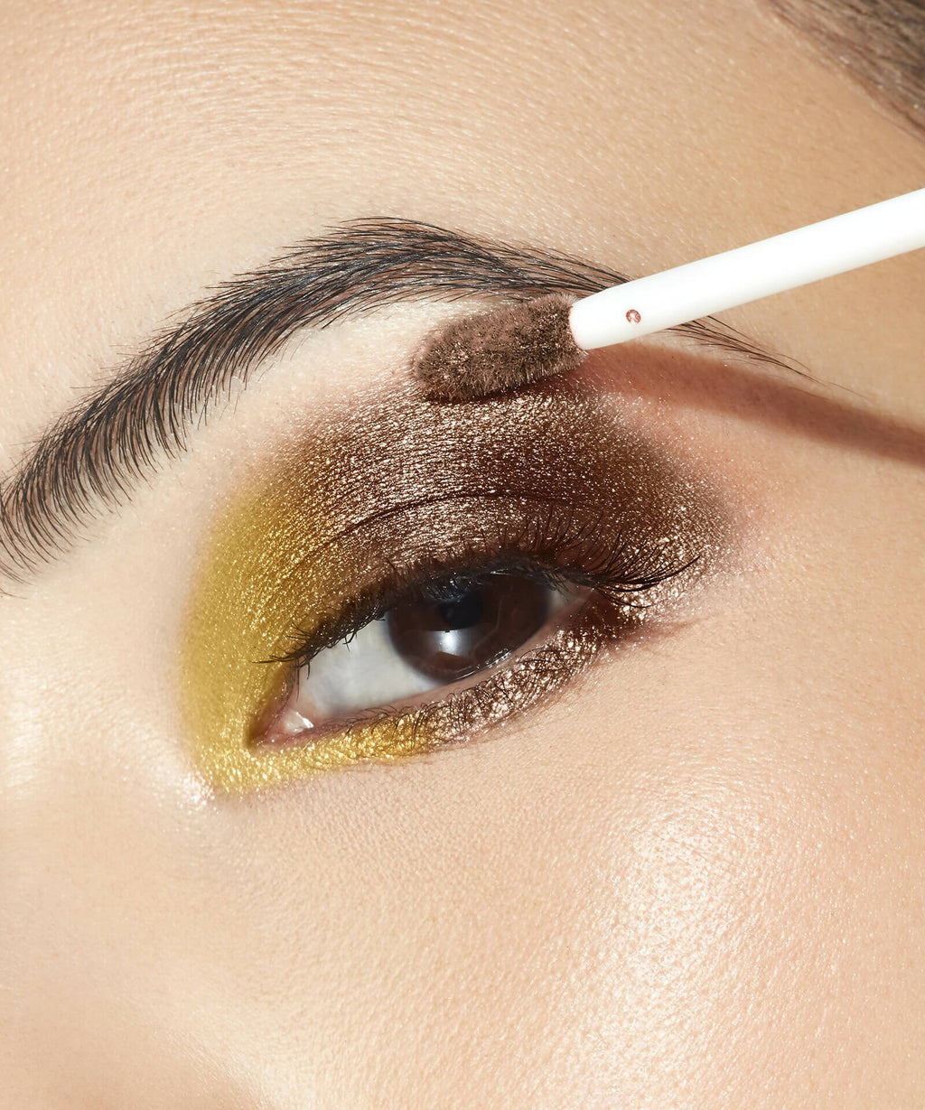Lakme Absolute Explore Liquid Eye Shadow - Blackstar Gold & Karat Gold | Grocsy
