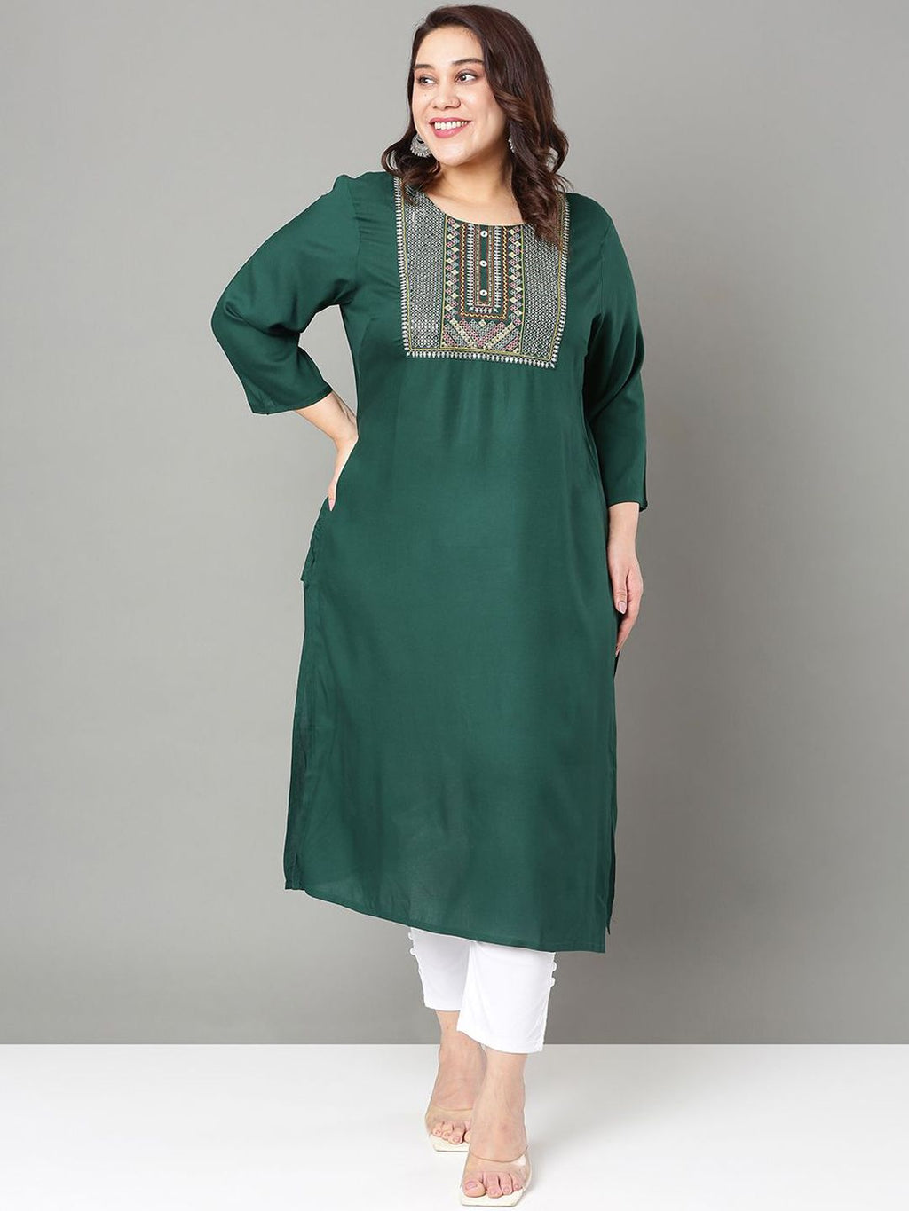 Sztori Plus Size Geometric Embroidered Thread Work Straight Kurta | Grocsy
