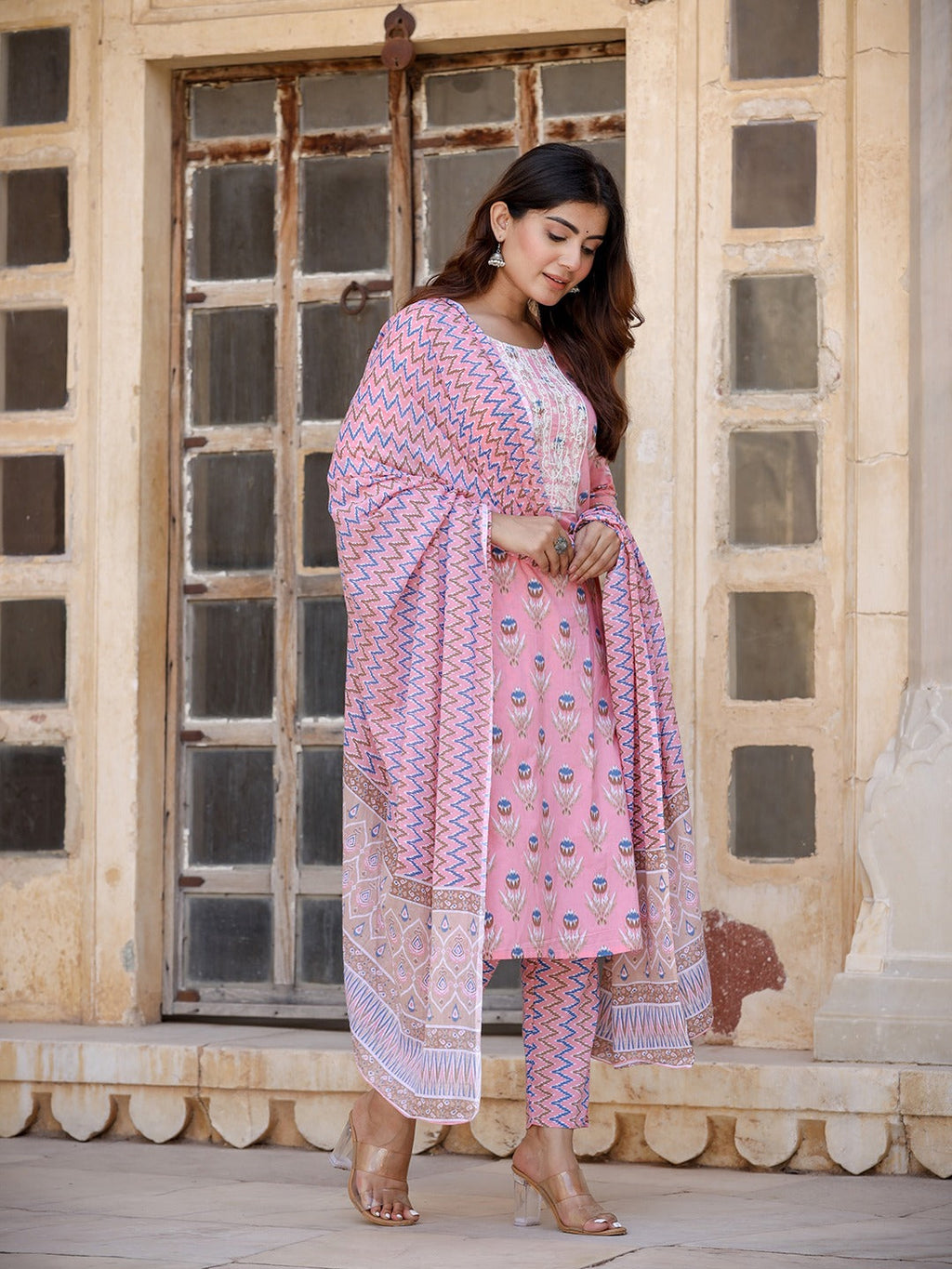 Yufta Floral Embroidered Regular Pure Cotton Kurta with Trousers & With Dupatta | Grocsy