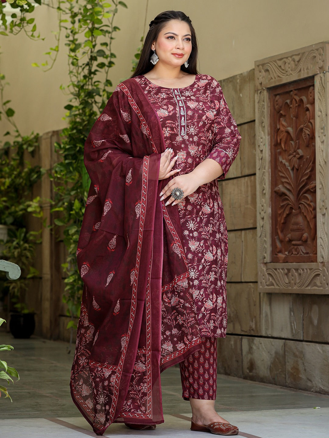 Yufta Floral Print Plus Size Gotta Patti Pure Cotton Kurta with Trousers & Dupatta | Grocsy