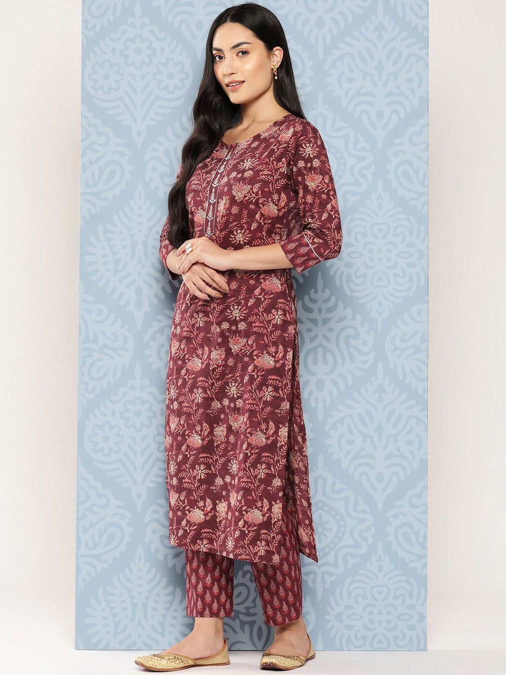 Yufta Floral Printed Regular Gotta Patti Pure Cotton Kurta with Trousers & Dupatta | Grocsy