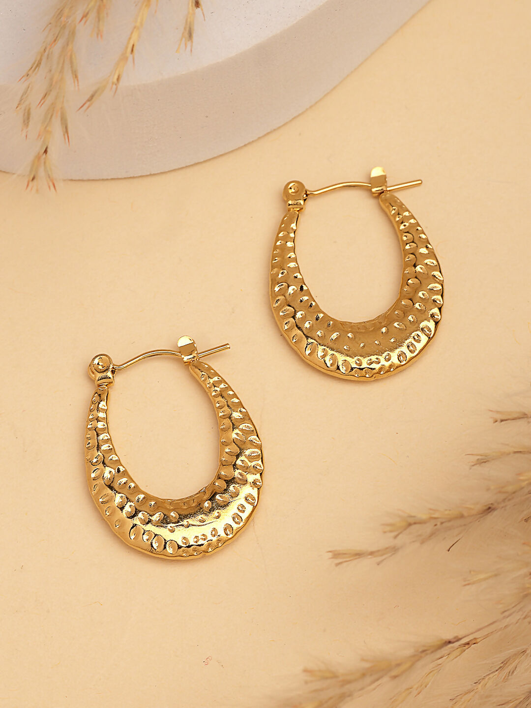 NVR Women's Gold-Polished Contemporary Hoop Earrings | Grocsy