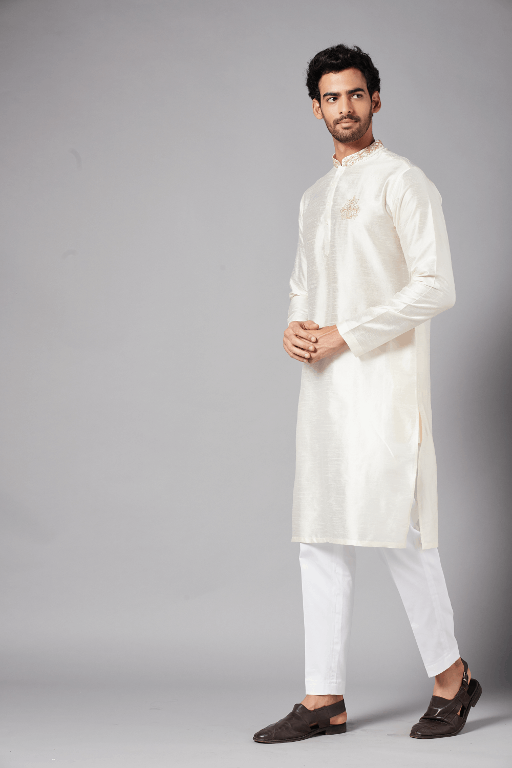Ecru Basik Kurta by Hilo Design | Grocsy
