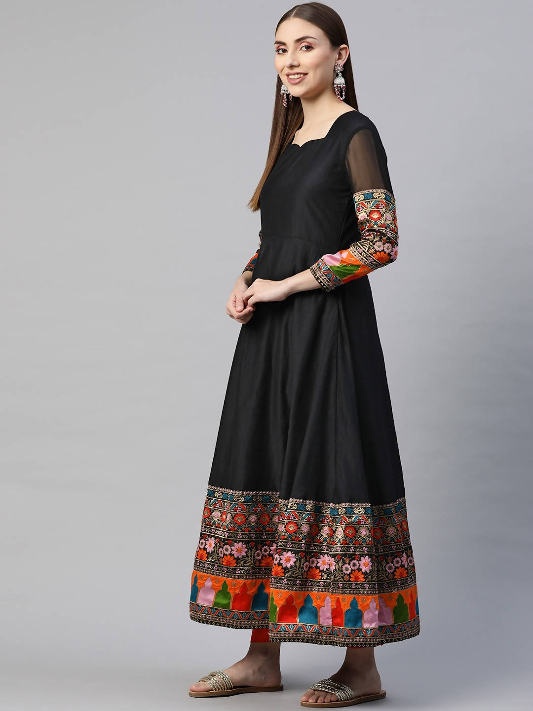 Myshka Multicolor Solid 3/4 Sleeve Sweetheart Neck Anarkali Gown With Dupatta | Grocsy