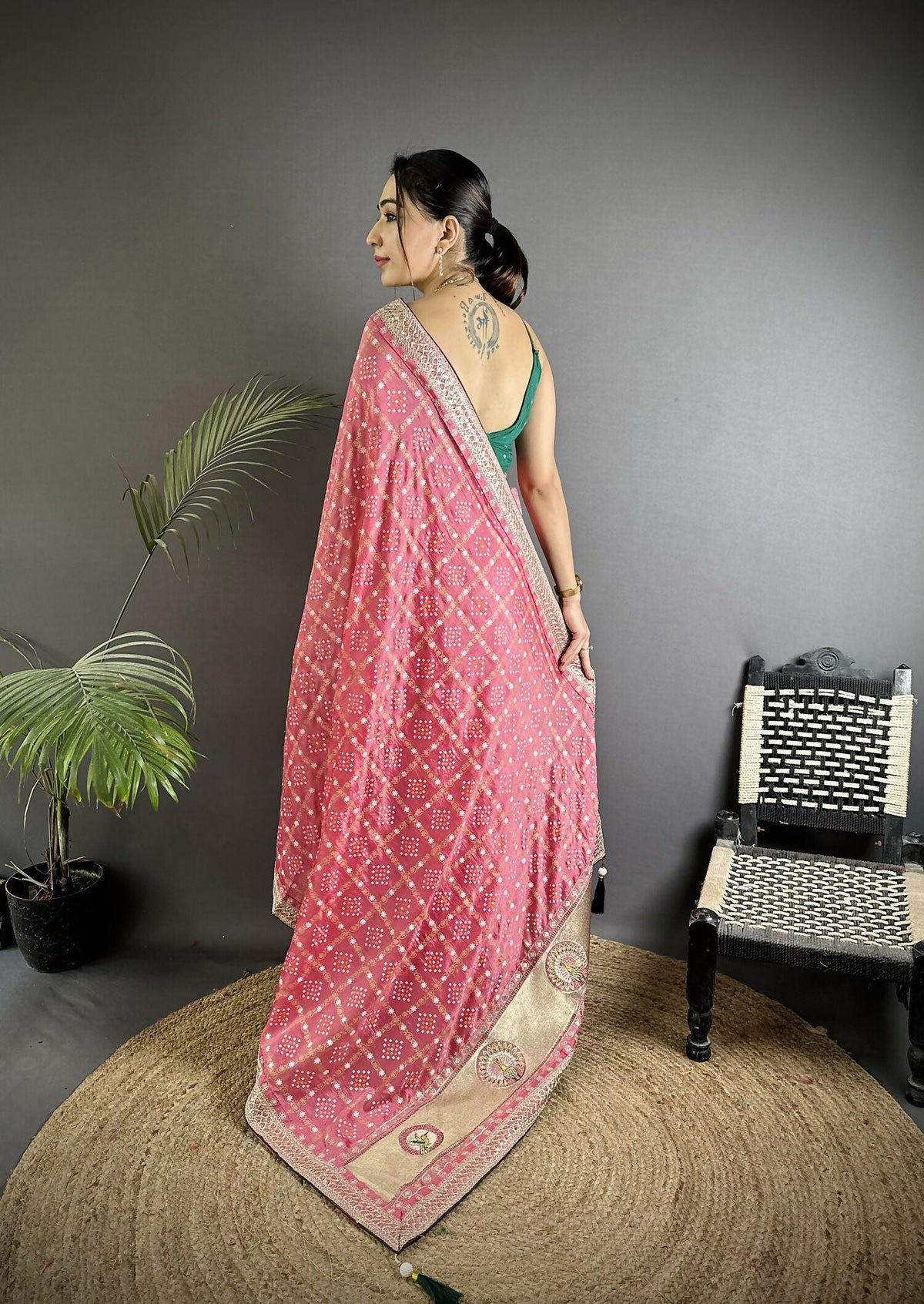 Joban Fashion Dusty Pink Bandhej Bandhani Vichitra Silk Bandhani Prints Saree | Grocsy