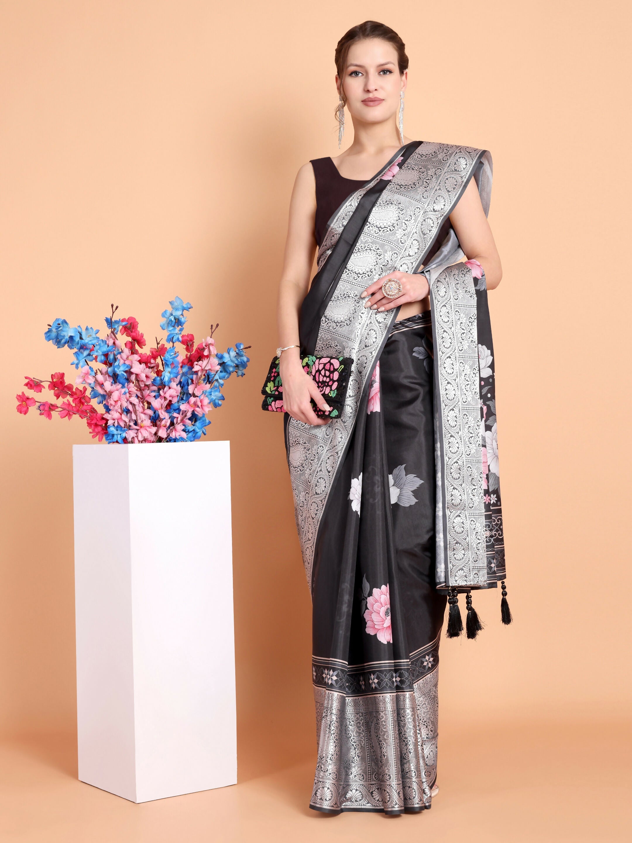 Vamsee Bhavi Black Georgette Saree | Grocsy