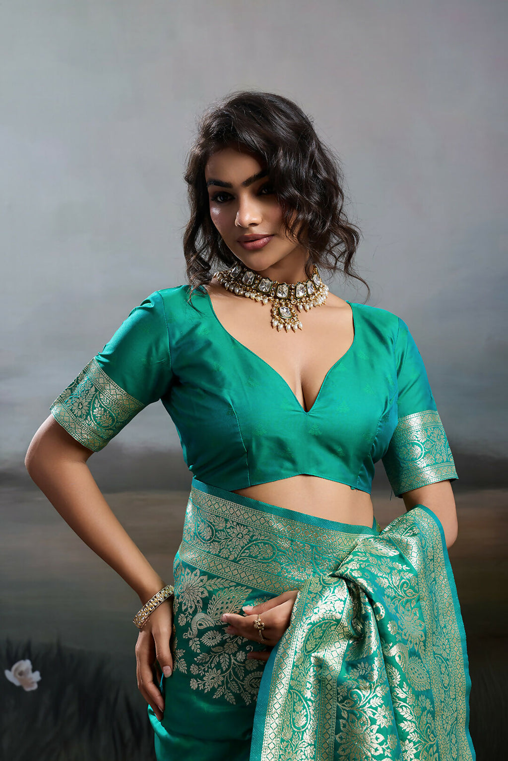Shree Shyam Fashion Rama Silk Blend Saree | Grocsy