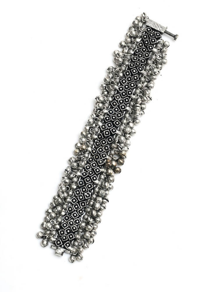 Mominos Fashion Kamal Johar Ghungroo Handcraft Bracelet | Grocsy