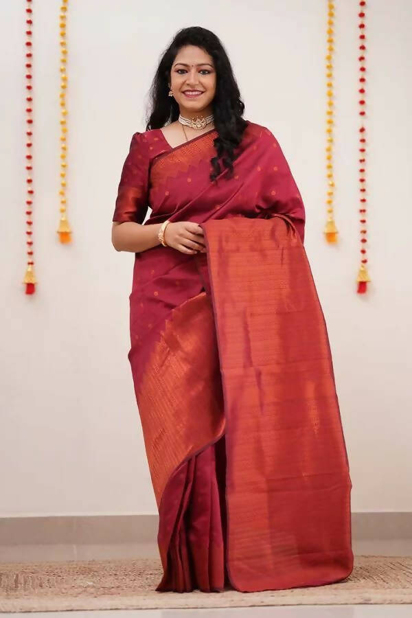 DEIANA'S Beautiful Designer Golden zari Soft Lichi Silk Saree - Red | Grocsy