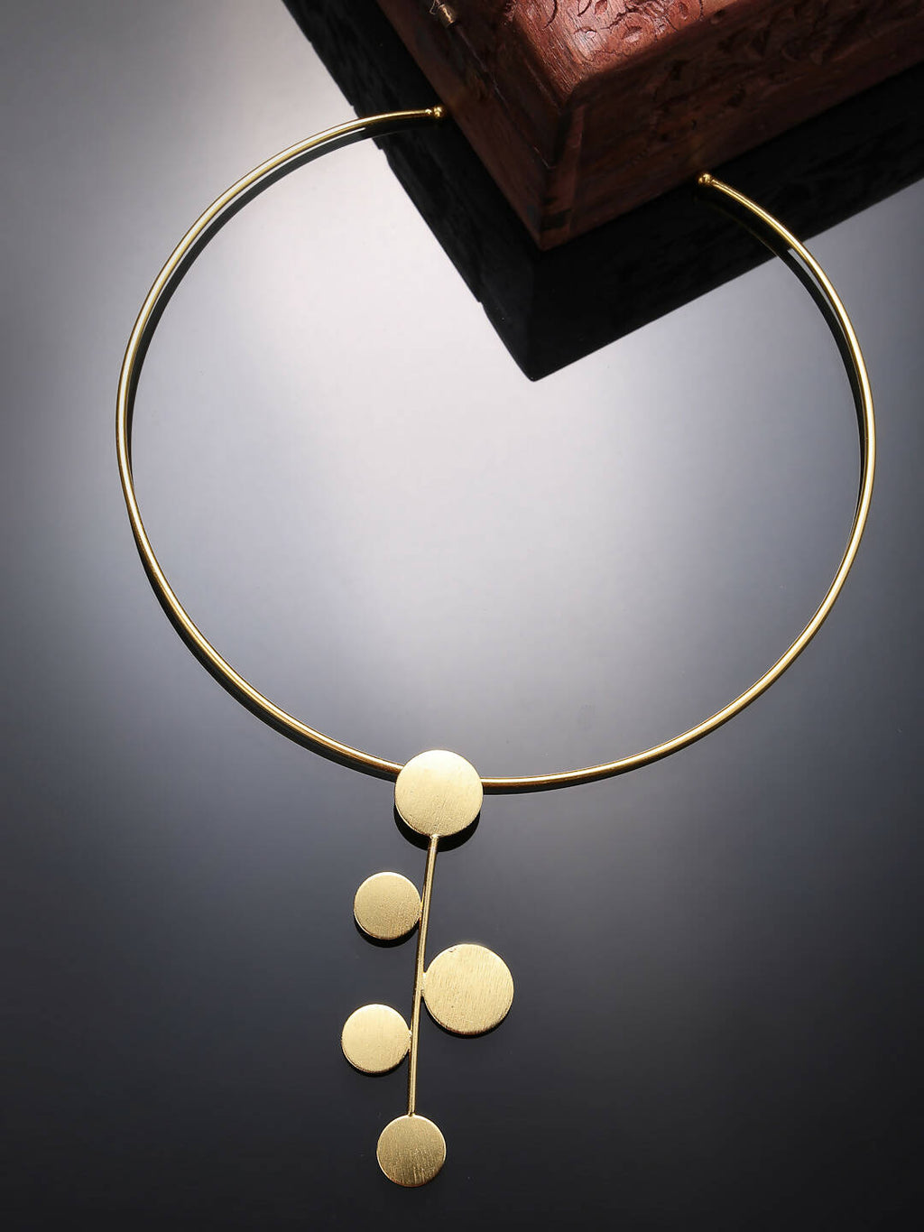 NVR Women Gold-Polished Circular Choker Necklace | Grocsy