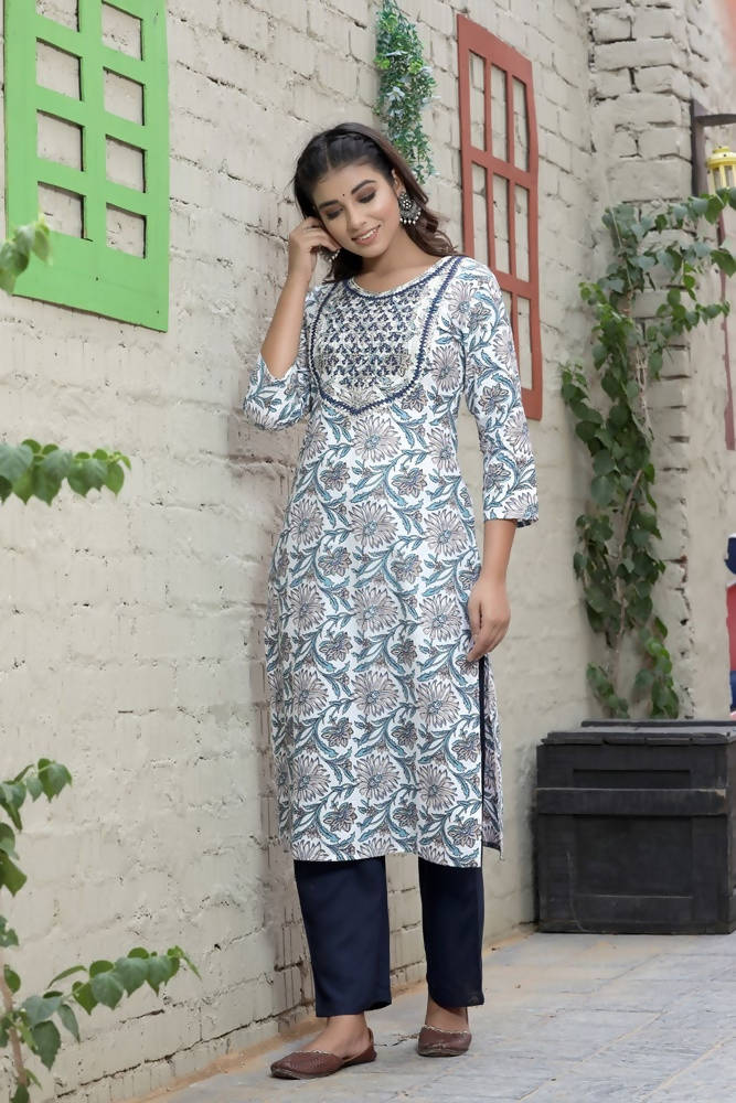 Yufta Women's White Printed Kurta Set | Grocsy
