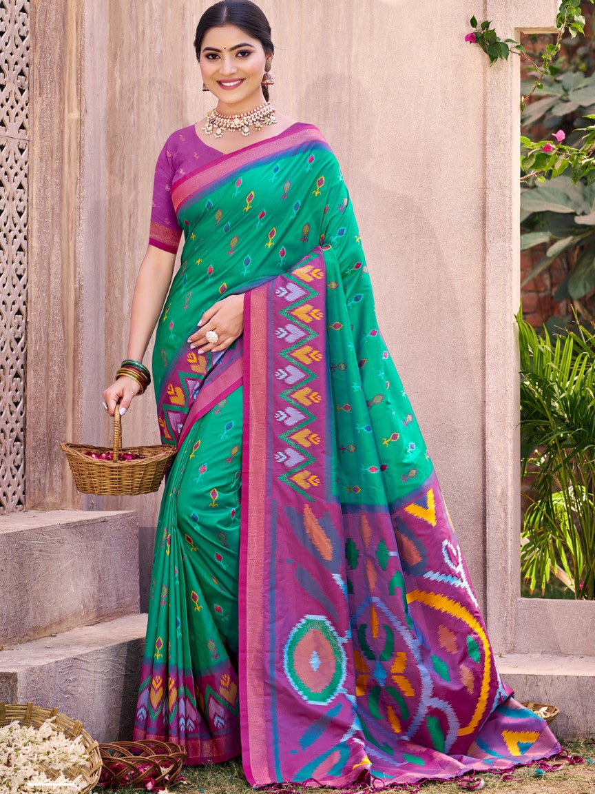 Anaita Green Silk Saree With Blouse Piece | Grocsy
