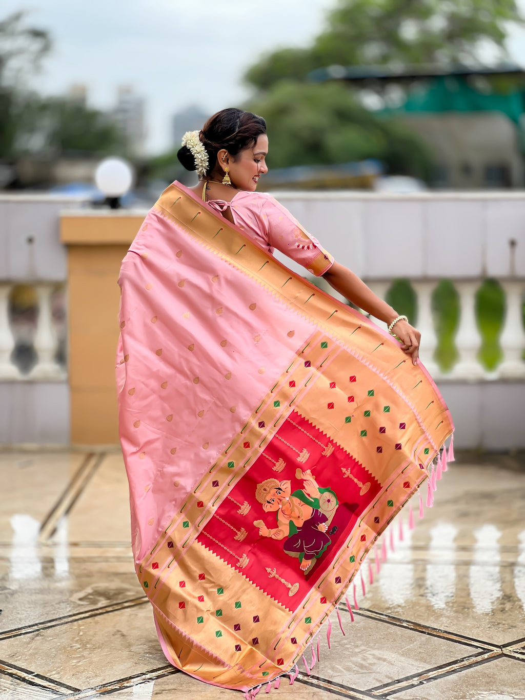 Vedant Vastram Soft Litchi Silk Paithani Jacquard Saree - Baby Pink | Grocsy