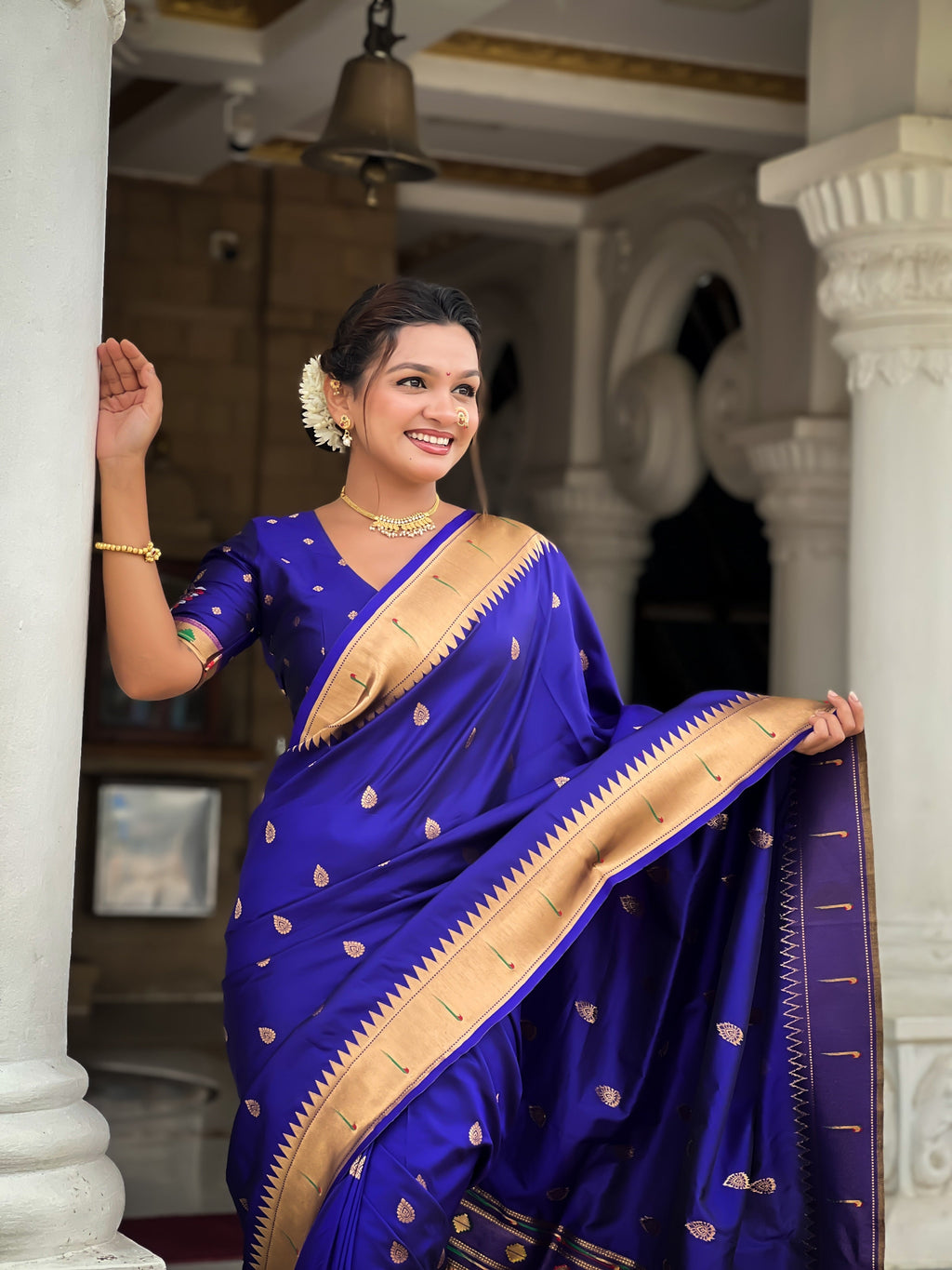 Vedant Vastram Soft Litchi Silk Paithani Jacquard Saree - Blue | Grocsy