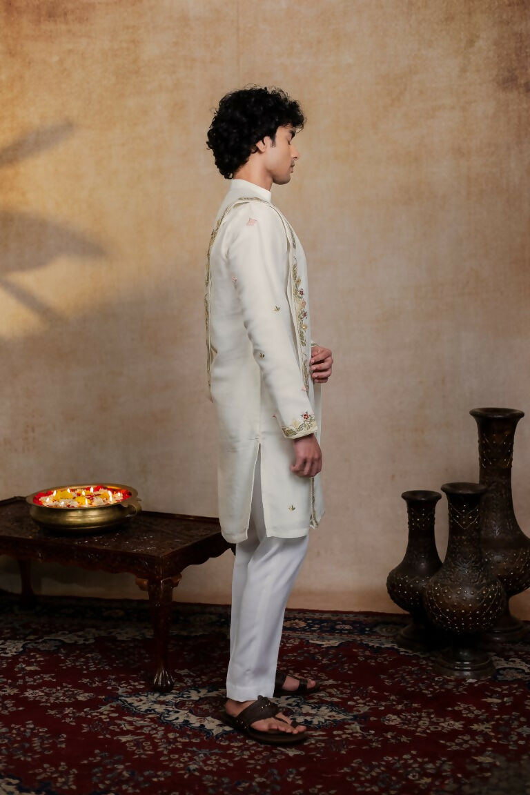Falling Raw Silk Off White Geometric Symphony Kurta Set By Hilo Design | Grocsy