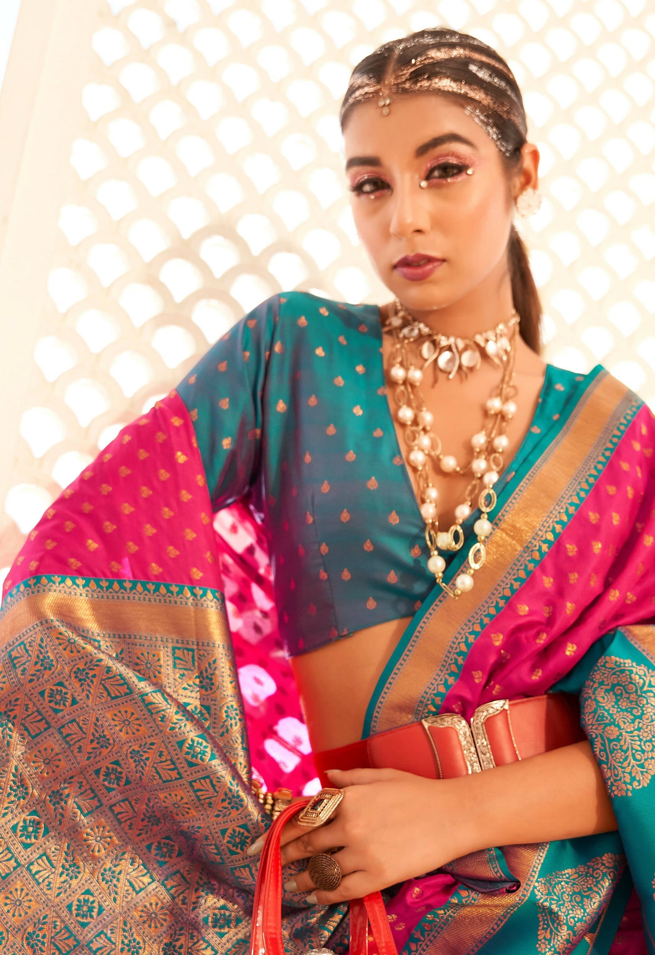 Pink Soft Banarasi Paithani Copper Zari Weaving Saree With Unstitched Blouse Piece - Jodha | Grocsy