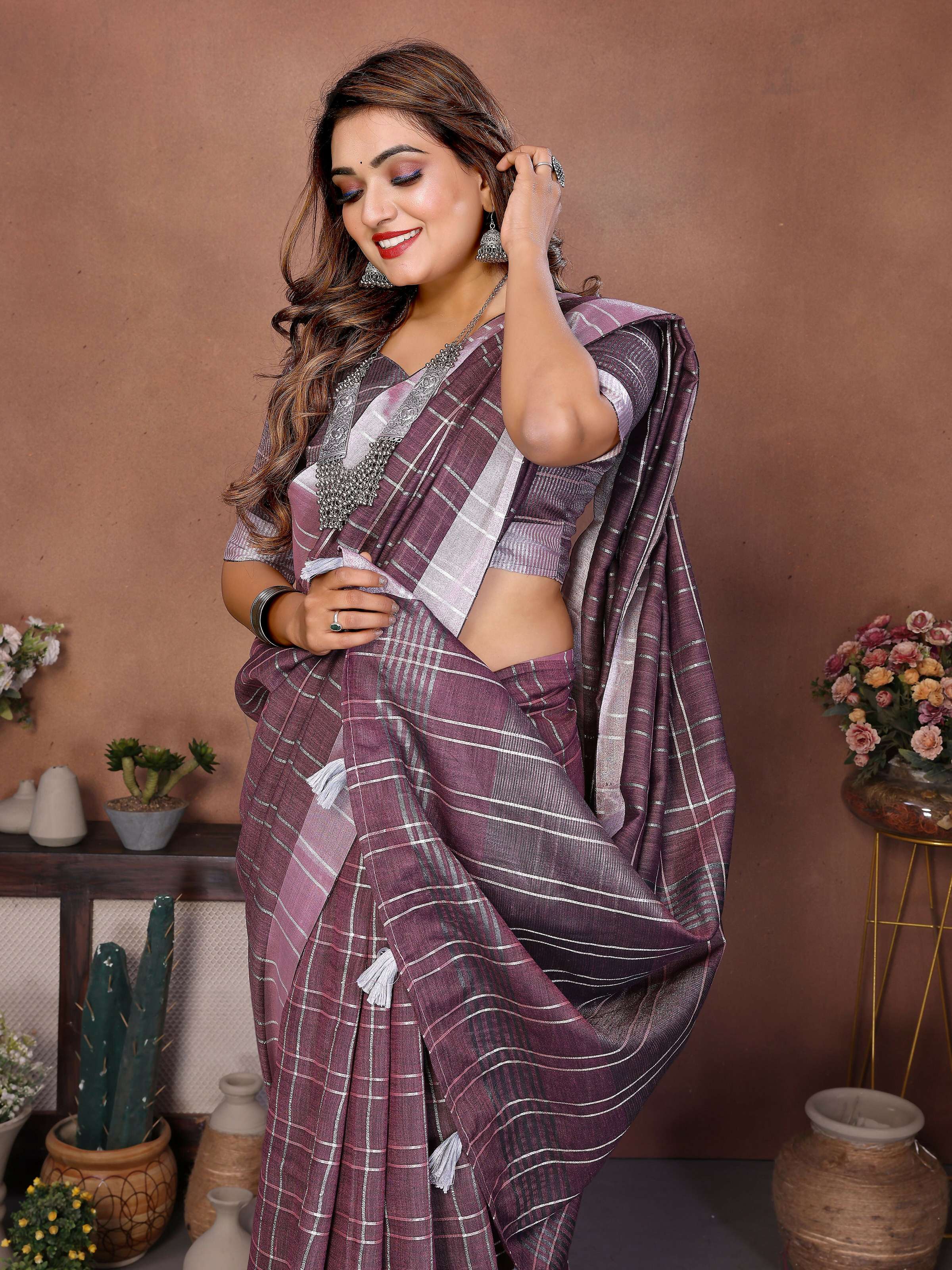 Aastha Fashion Lavender Linen Weaving Saree | Grocsy