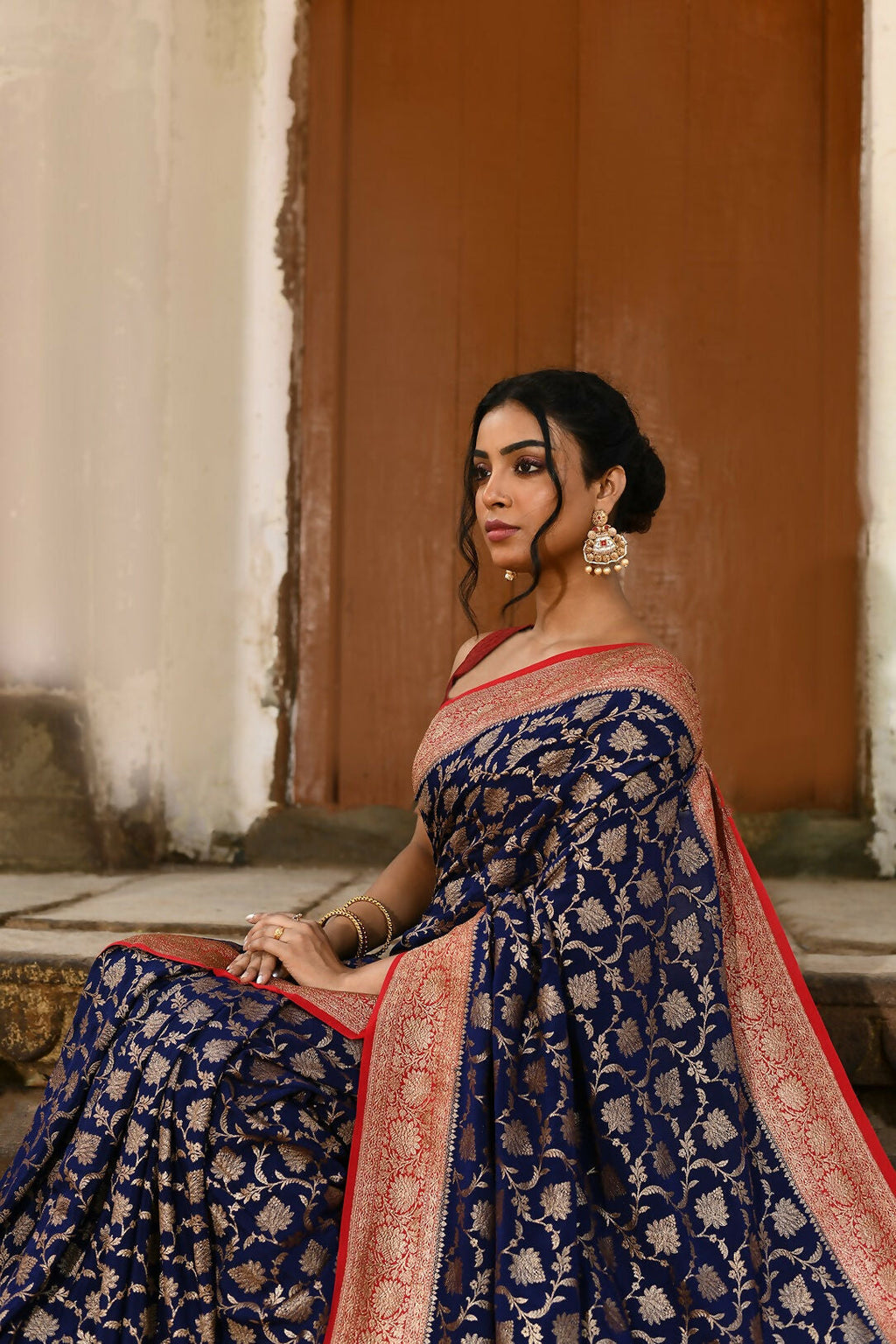 Joban Fashion Navy Blue Crepe Chiffon Pure Handloom Banarasi Silk Saree | Grocsy