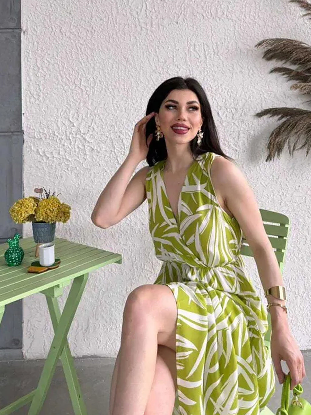 Pimu Viscose Patterned Summer Dress - Elastic Waist, V-Neck - Green | Grocsy