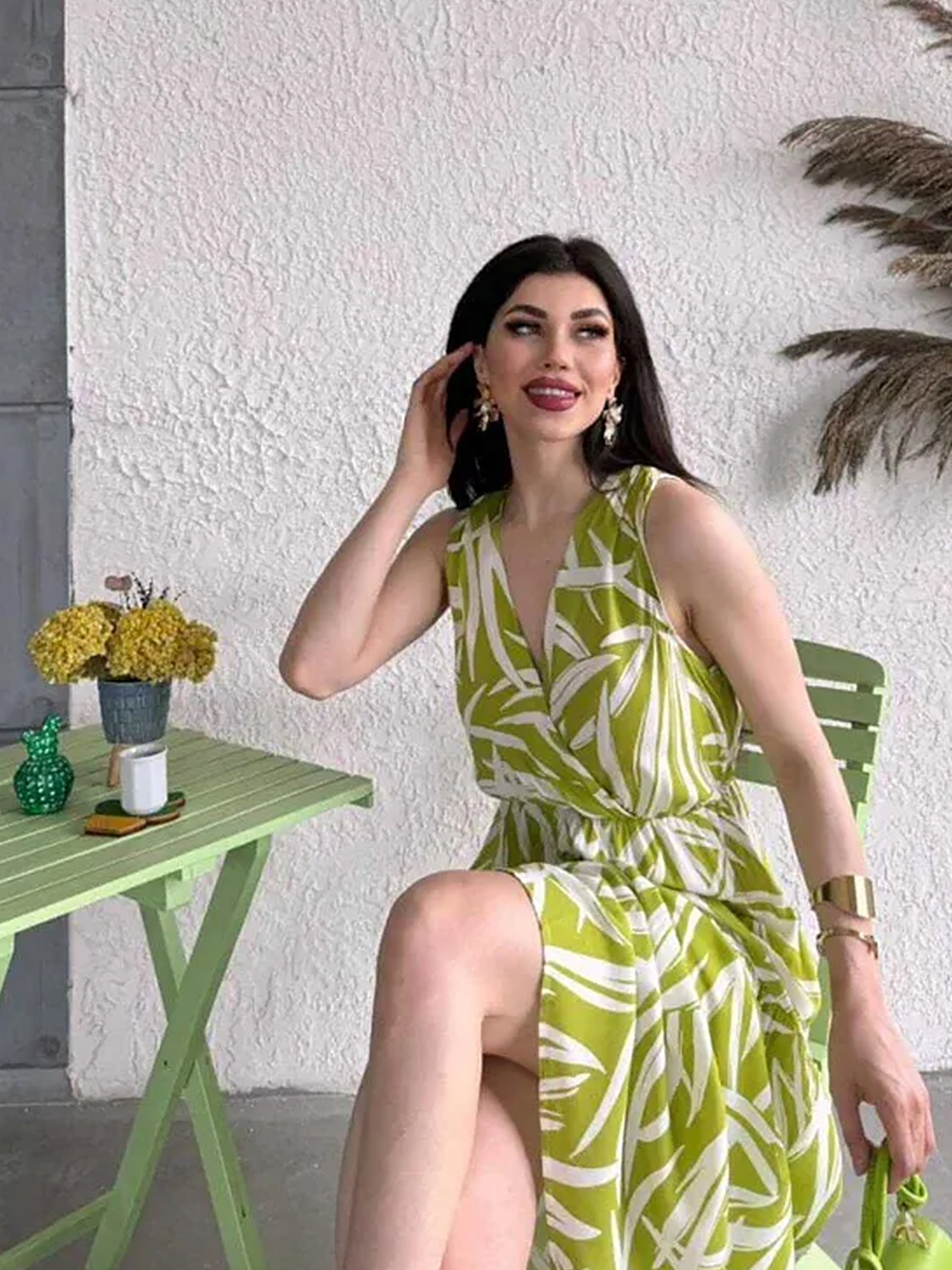 Pimu Viscose Patterned Summer Dress - Elastic Waist, V-Neck - Green | Grocsy