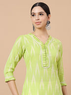 Yufta Green Cotton Ikat Kurta Dupatta Set | Grocsy