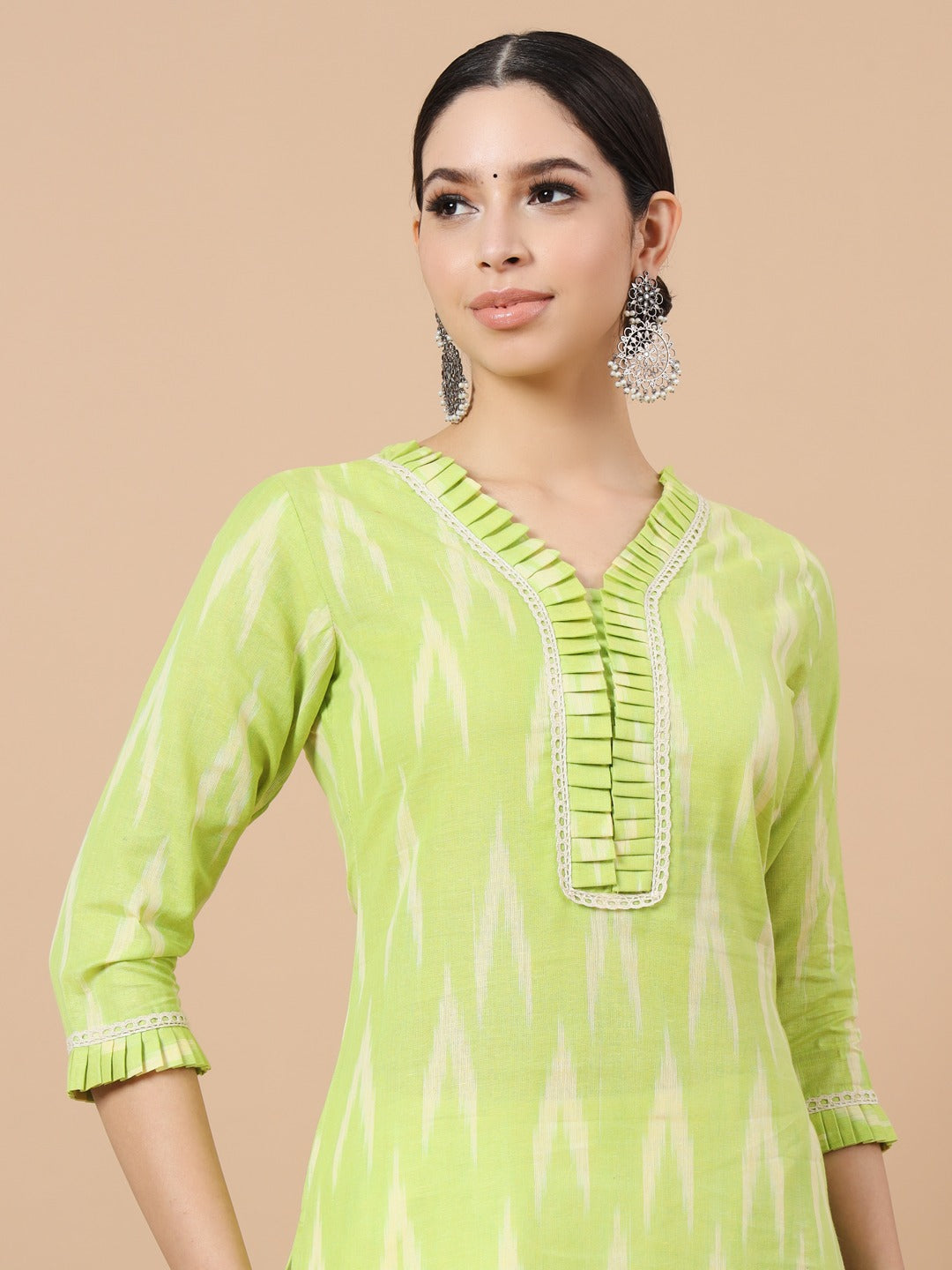 Yufta Green Cotton Ikat Kurta Dupatta Set | Grocsy