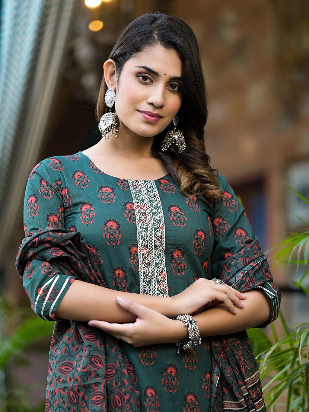 Yufta Green Floral Zari_Work Kurta Sharara With Dupatta Set | Grocsy