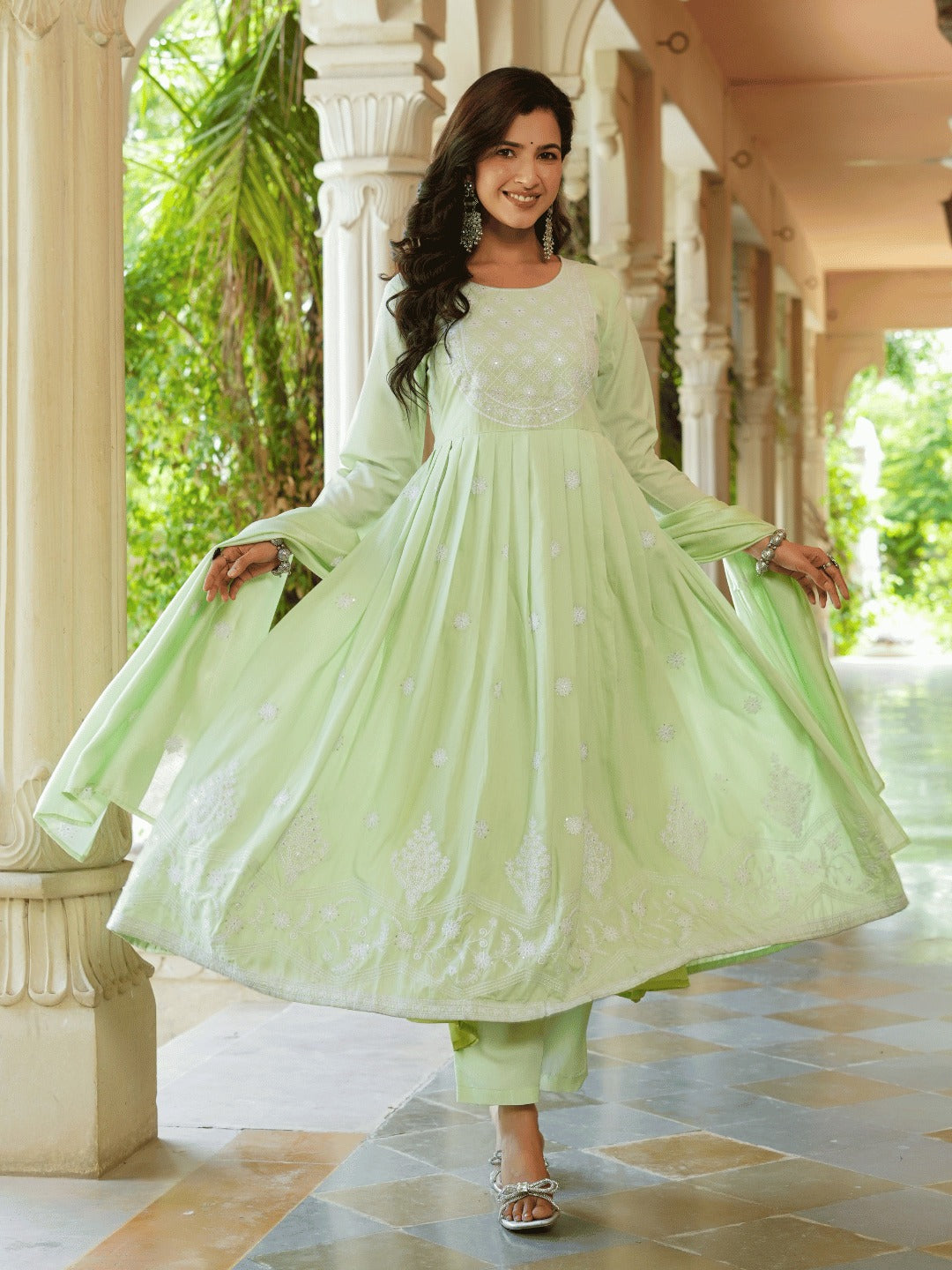 Yufta Green embroidered Fit and flare Kurta Trouser And Dupatta Set | Grocsy