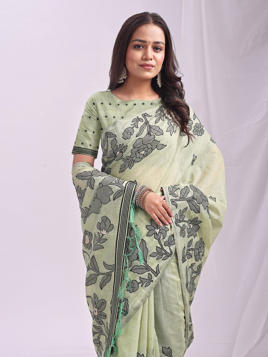 Anaita Green Linen Printed Saree With Blouse | Grocsy